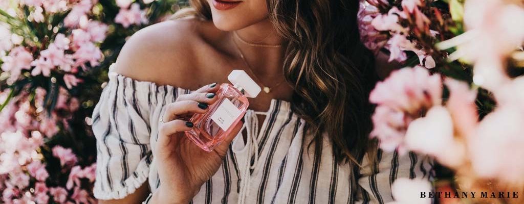5 Sexy-Romantic Perfumes That Will Fulfill Your Valentine’s Night