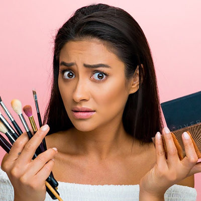Beauty Tip: 5 Beauty Products That You Should Never Share with Your Friends!