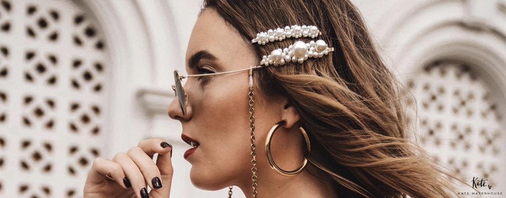 Trend Alert! Pearl Hair Accessories Are Coming Back!