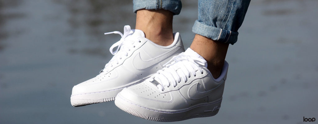 10 Best White Sneakers to Wear in Summer All the Time
