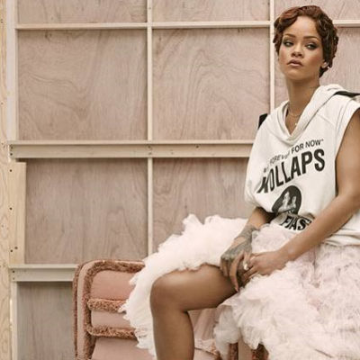 จะปังแค่ไหนเมื่อคุณแม่ Rihannaดีไซน์ถุงเท้าสุดชิคคอลเลคชั่นใหม่ล่าสุดจากIconic Lookของเธอ